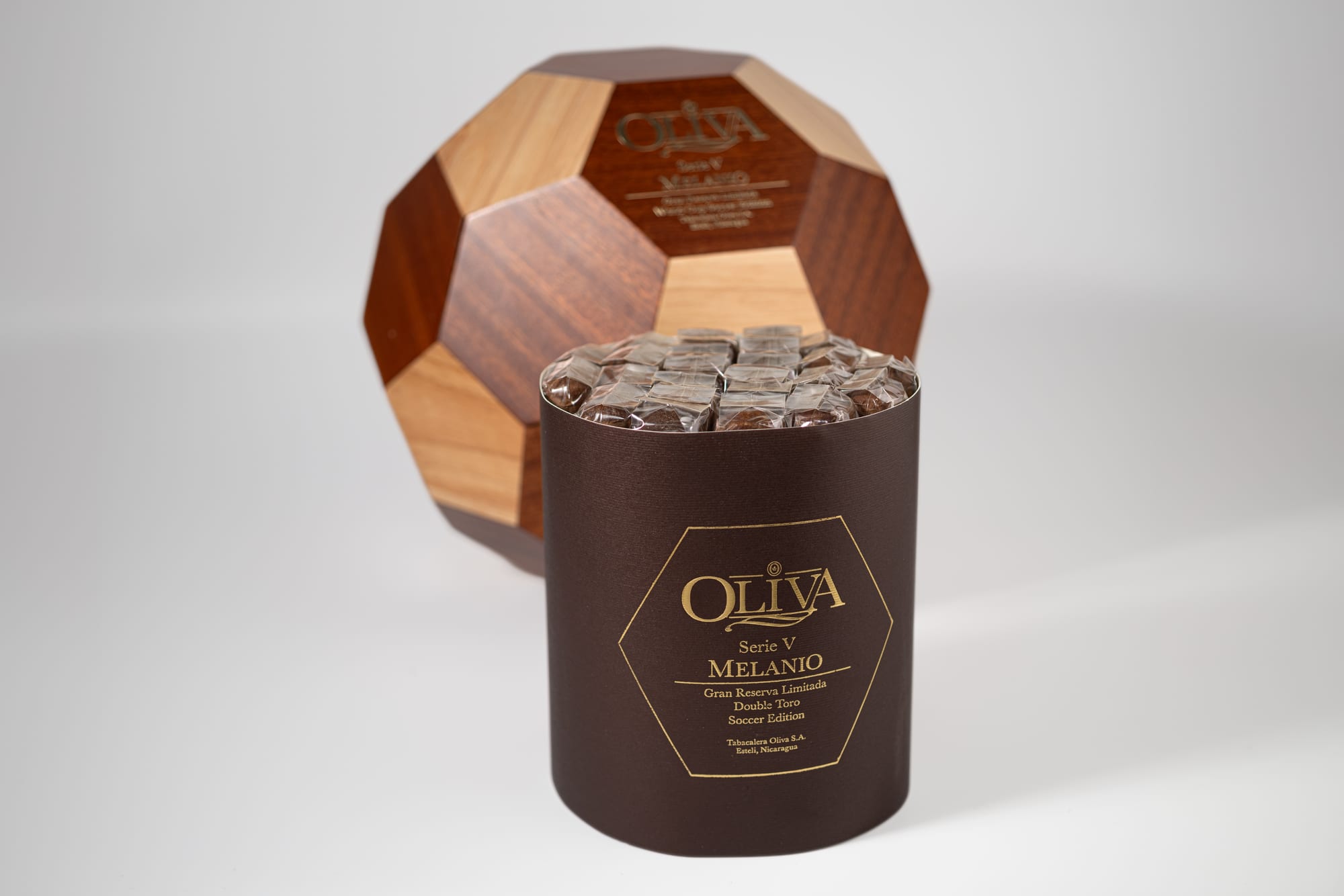 Oliva Serie V Melanio Double Toro 8