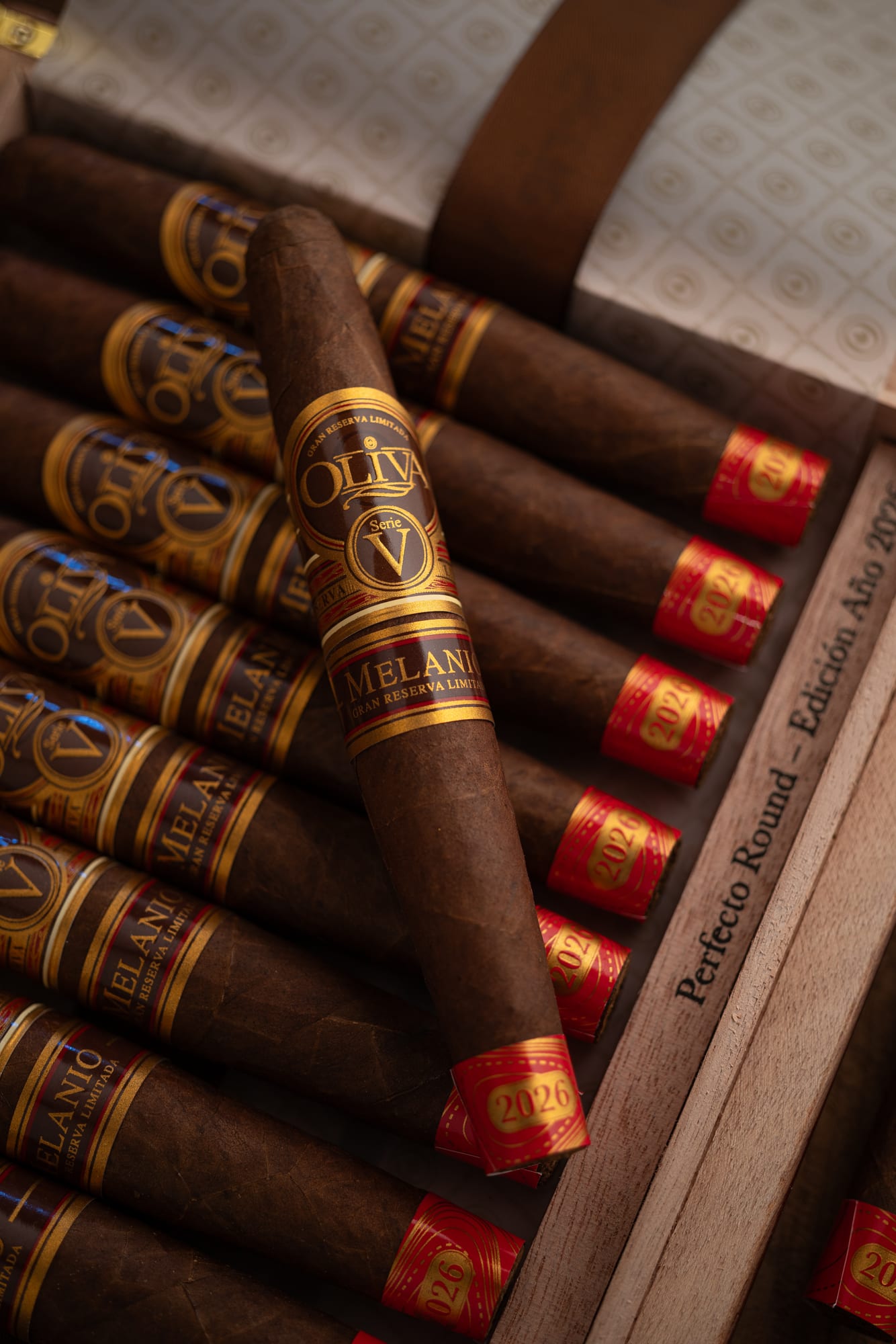 Oliva Serie V Melanio Edicion Ano 2026 Perfecto (10) 5